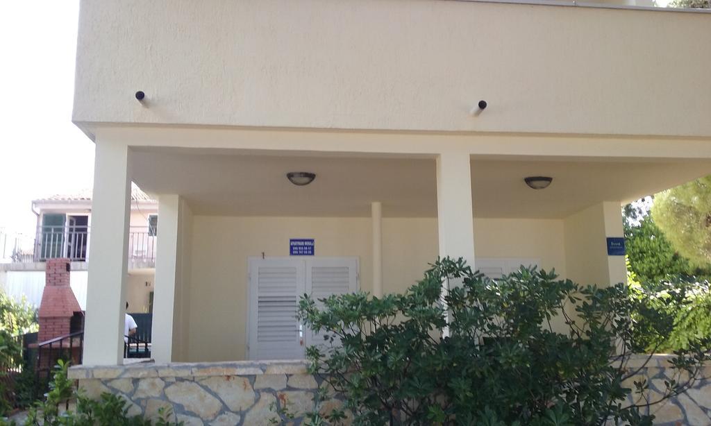 Apartment Mihalj Jadrija-Ground Floor Exterior photo